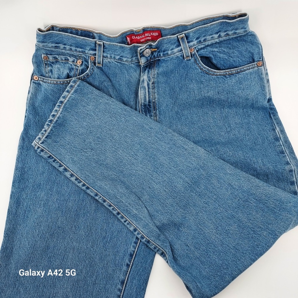 Levi Strauss 550 Relaxed Fit Tapered Leg Blue‎ Denim Jeans Size 16 Medium